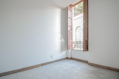 Imagem 12 de 22 de Apartamento À Venda, 2 Quartos, Centro - Rio De Janeiro/rj - 47399