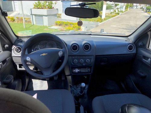Imagem 8 de 11 de Chevrolet Celta 2014 1.0 Lt Flex Power 5p