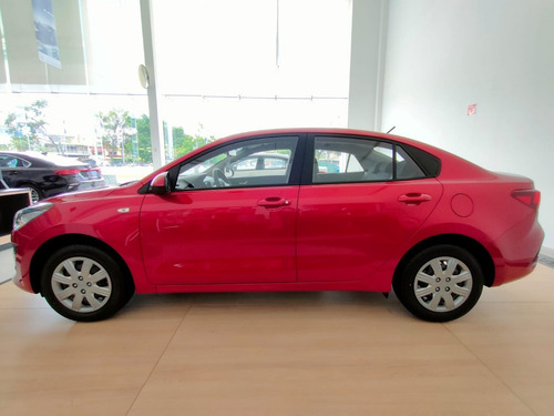 Imagen 4 de 15 de Kia Rio 2021 1.6 L Sedan Mt