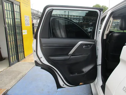 Mitsubishi Montero Sport 2.5 4x4 At Aa