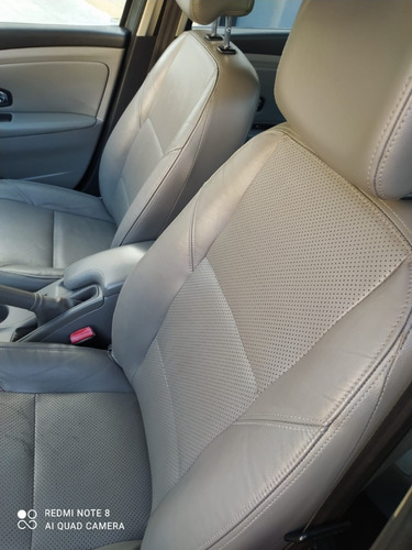 Imagen 5 de 6 de Renault Fluence Privilege 2.0 // 16v // Modelo 2013