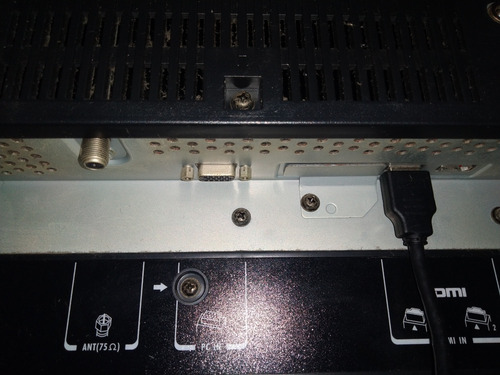Tv Lcd Semp Toshiba 32 Polegadas Mod 32hl57 Não Despacho (Usado)