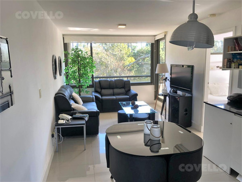 Imagen 3 de 30 de Venta Apartamento Unique ! 1 Dormitorio Con 2 Baños, Piso Alto Al Frente ! Se Vende Equipado !!!