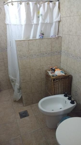 Venta Casa 3 Amb 188 M2 Patio Terraza Remedios De Escalada Lanus
