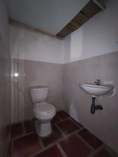 Local En Venta En El Llano. Cod V27790