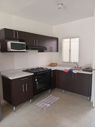 Casa En Venta En Fraccionamiento Real Navarra, #pachuca
