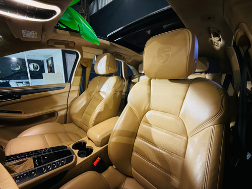 Porsche Macan Turbo 2015