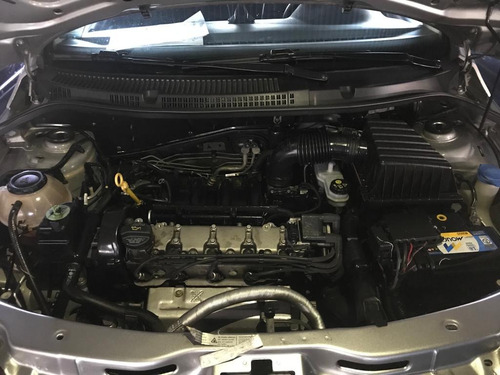 Volkswagen Gol Trend 1.6 Serie 101cv 5p