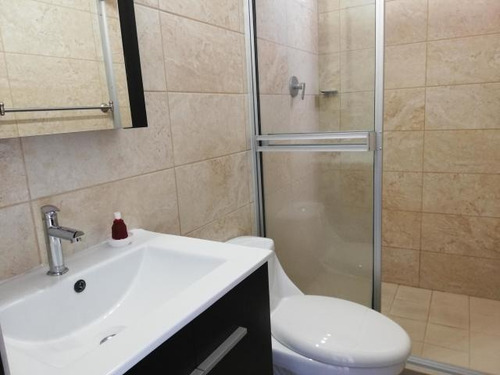 Imagen 10 de 14 de Venta De Apartamento En Ph Coral Tower, Carrasquilla 19-301