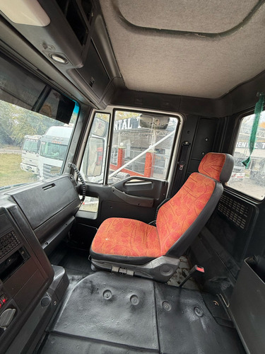 Iveco Trakker 380 2012 Camión Volcador Rentaltrucks Vial