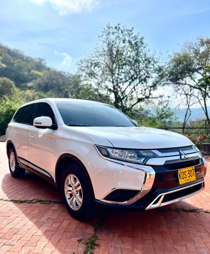 Mitsubishi Outlander 2.4 Kaiteki