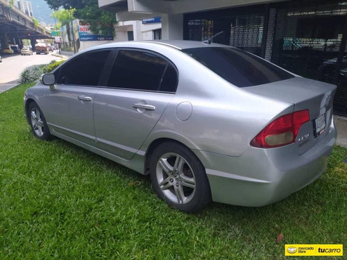 Honda Civic Emotion- Automático