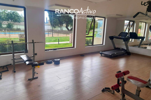 Moderno Depto En Venta De 3 Dormitorios, 2 Baños En Valdivia