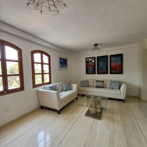 Imagen 1 de 8 de Apartamento En Alquiler Pueblo Viejo