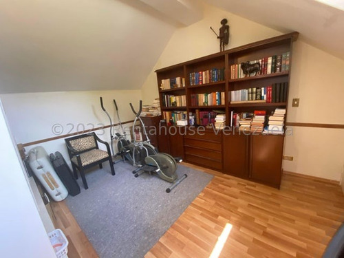 Imagen 9 de 27 de Se Vende Town-house En La Alameda