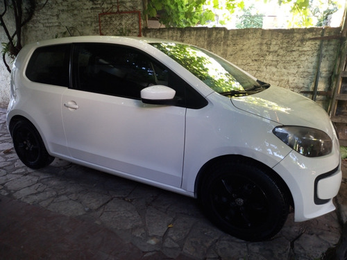 Volkswagen Up! 2014 1.0 Move Up! 75cv 3 P