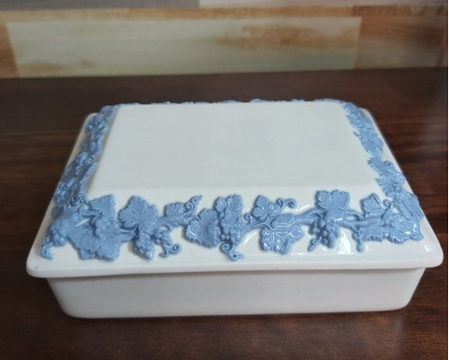 Maravilloso Joyero Wedgwood, Uvas En Relieve.