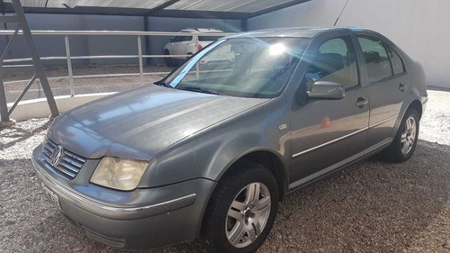 Volkswagen Bora Primera Mano