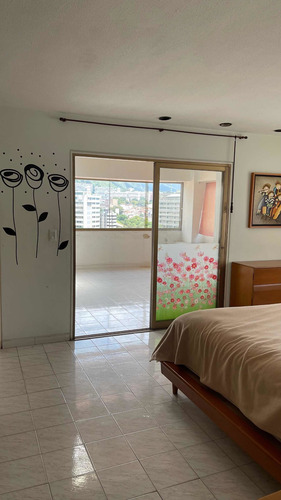 Imagen 9 de 13 de Venta De Apartamento Dos Niveles En San Bernardino