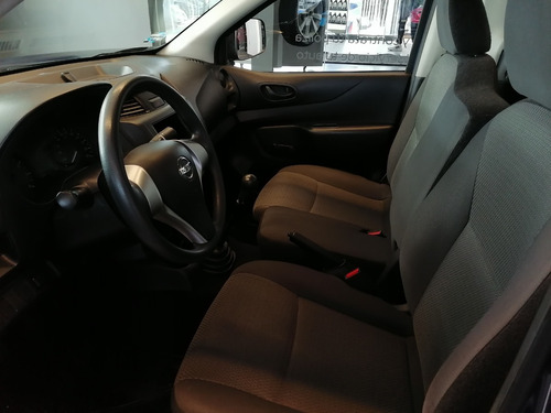 Imagen 8 de 12 de Nissan Np300 Pickup 2020