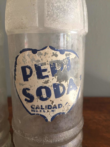Antiguas Botellas De Refresco Peri - Soda Chica Y Grande !! (Usado)