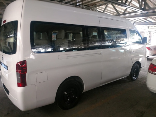 Imagen 4 de 14 de Nissan Urvan 15 Pasajeros 2019 Paq Seguridad