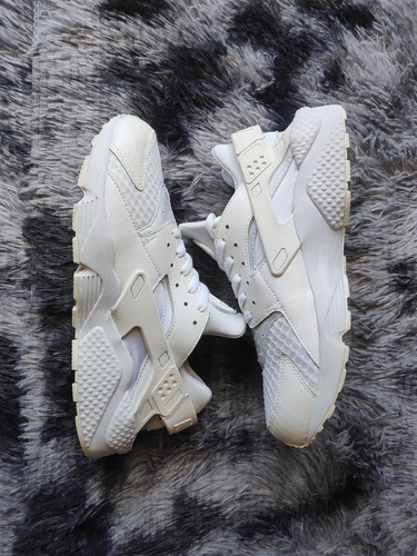 Nike Air Huarache Run All White, #28.5 Cm (Usado)