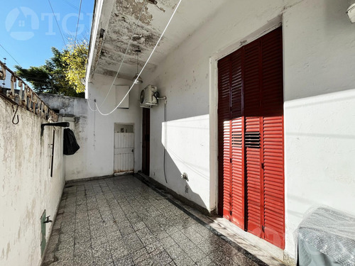 Venta Ph 3 Ambientes En Ciudadela Con Patio