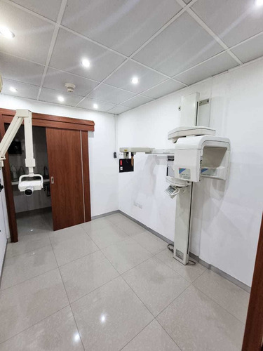 Imagen 7 de 10 de Se Alquila Centro Odontologico 800m2 - 3b La Guaira