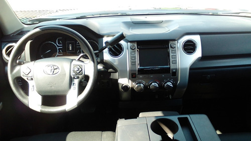 Imagen 7 de 11 de Toyota Tundra 2019 5.7 Limited 4x4 At