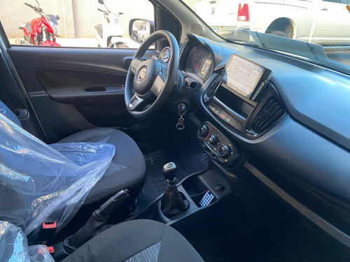 Fiat Uno 1.0 Attractive Flex 5p