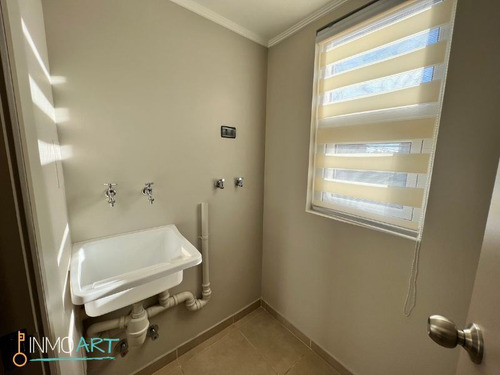 Departamento En Arriendo 2 Dorm. En Javiera Carrera