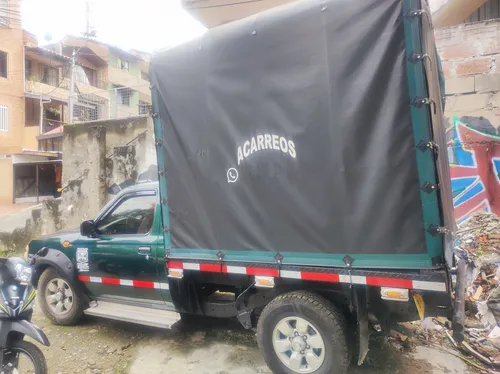 Nissan Frontier 2.4 Std D22 4x2