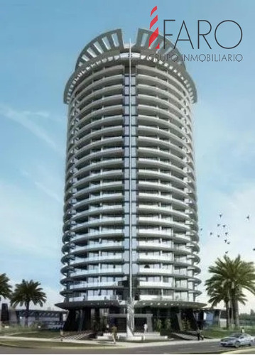 Apartamento En Torre De Gran Categoría A Metros Del Mar