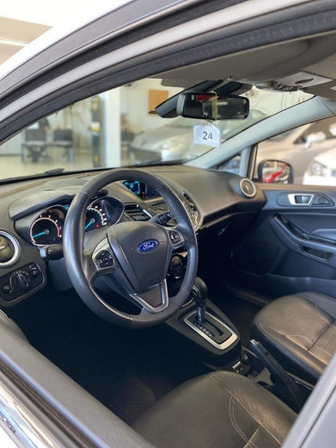 Imagem 6 de 8 de Ford New Fiesta