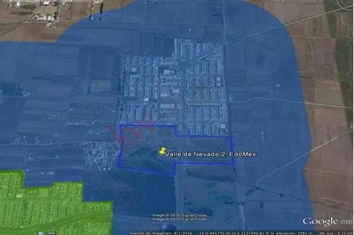 Venta De Terreno Siete Mil Metros Cuadrados Con Uso De Suelo Mixto Ideal Para Desarrolladores E I...