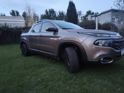 Fiat Toro Freedom 1.8 At