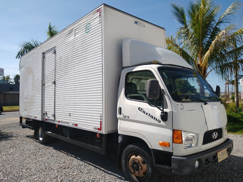 Hyundai Hd78/11/12 Com Baú De 6.43x2.60 M Bem Calçado