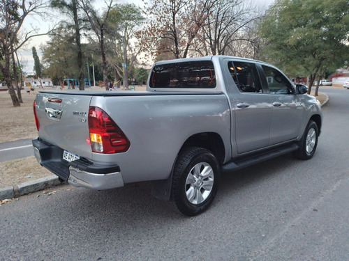 Imagen 9 de 15 de Toyota Hilux