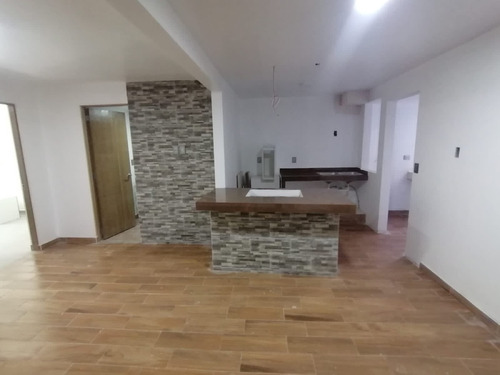 Venta Departamento Nuevo, Balcón, Cerca Cu