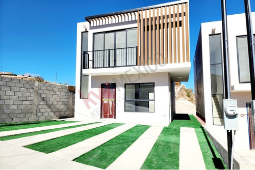Casa En Venta Ubicada En Lomas De La Presa, Tijuana B. C.