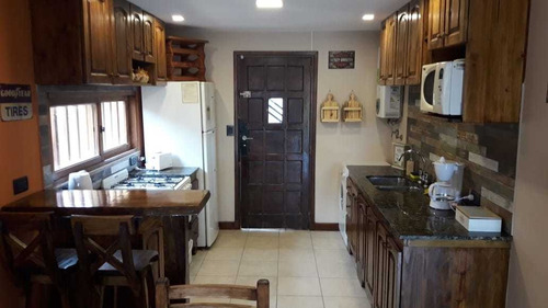 Imagen 7 de 17 de Casa Cabaña Duplex A 350 Metros Del Mar, En Lo Mejor De Punta Mogotes. Vacaciona Con Excelente Ubicacion, Seguridad, Tranquilidad, Inmenso Parque Y Todo Para Vos, No Compartis Con Otras Propiedades.
