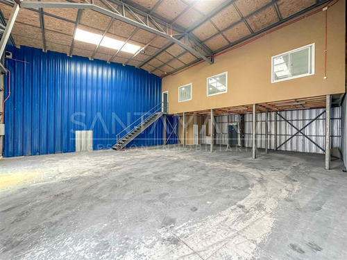 Arriendo Bodega Con Oficina, Camino Los Carros
