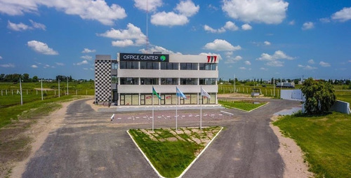 Imagen 3 de 12 de Venta Tiempos De Canning Local 60 M2 A Estrenar Office Center