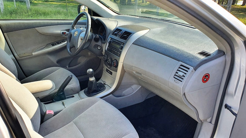 Toyota Corolla Gli 1.6 Full - Financio / Permuto