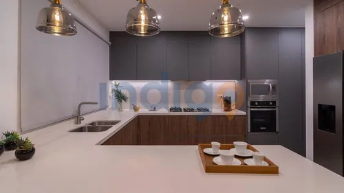 Casa En Venta En El Nuevo Refugio, Finos Acabados Y Distribución.