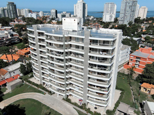 Vendo Apartamento Dos Dormitirios Aidy Grill Punta Este