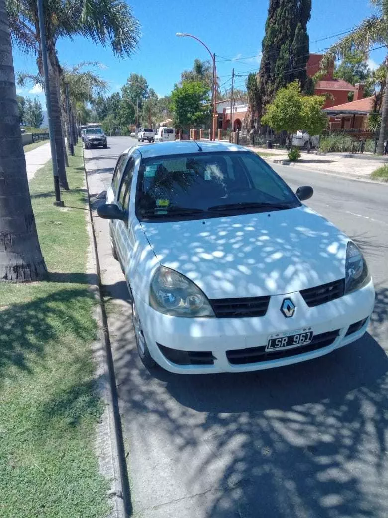 Renault Clio 1.2 Campus 75cv