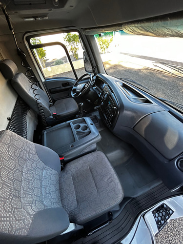 Ford Cargo 1719 Ano 2018 4x2 Chassi Toco Baixo Km Unico Dono