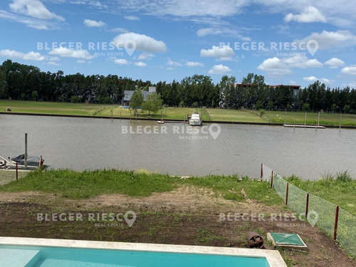 Imagen 24 de 26 de Casa Chalet En Venta Ubicado En San Juan, Villanueva, Tigre